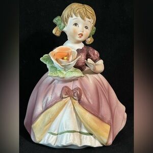 Vintage Lefton Porcelain figurine KW6528